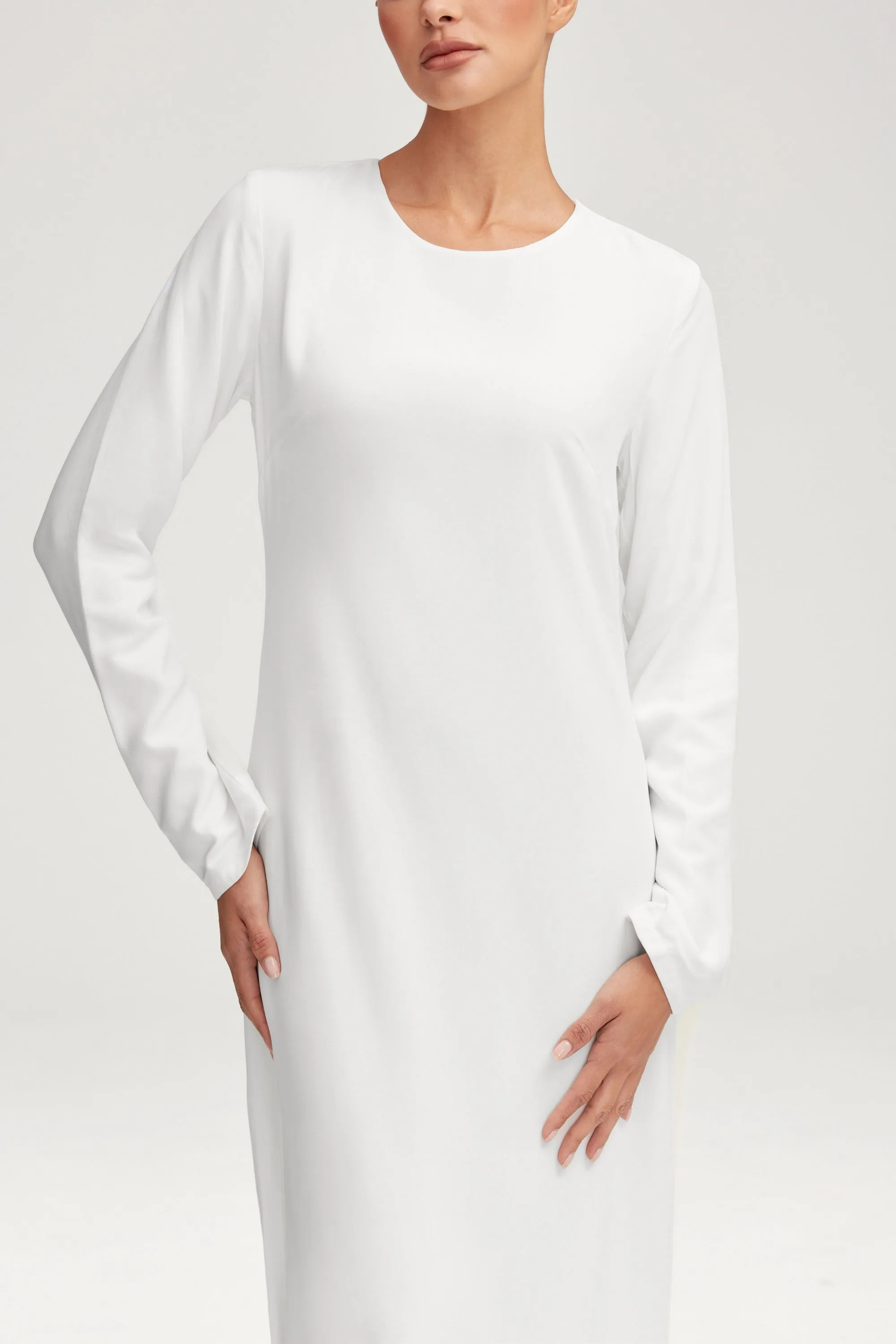 Elegant Long Sleeve White Maxi Dress - Classic & Versatile