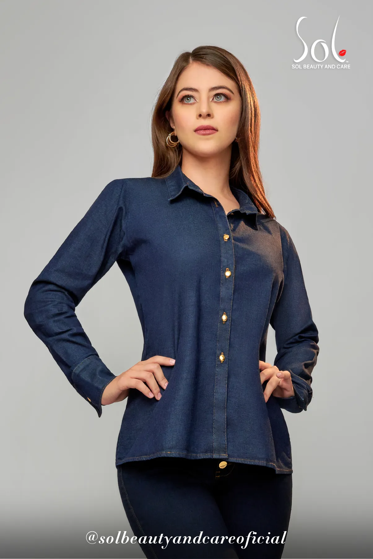 Certainly! To optimize the title of the e-commerce product Blouse Needy, we could make it more descriptive and appealing to potential buyers by including modifiers that highlight its style, material, or occasion. Heres an optimized product title:

Elegant Silk Blouse - Womens Fashion Top for Office and Casual Wear

This title includes modifiers like elegant, silk, and mentions the occasions its suitable for, which helps attract the right audience.
