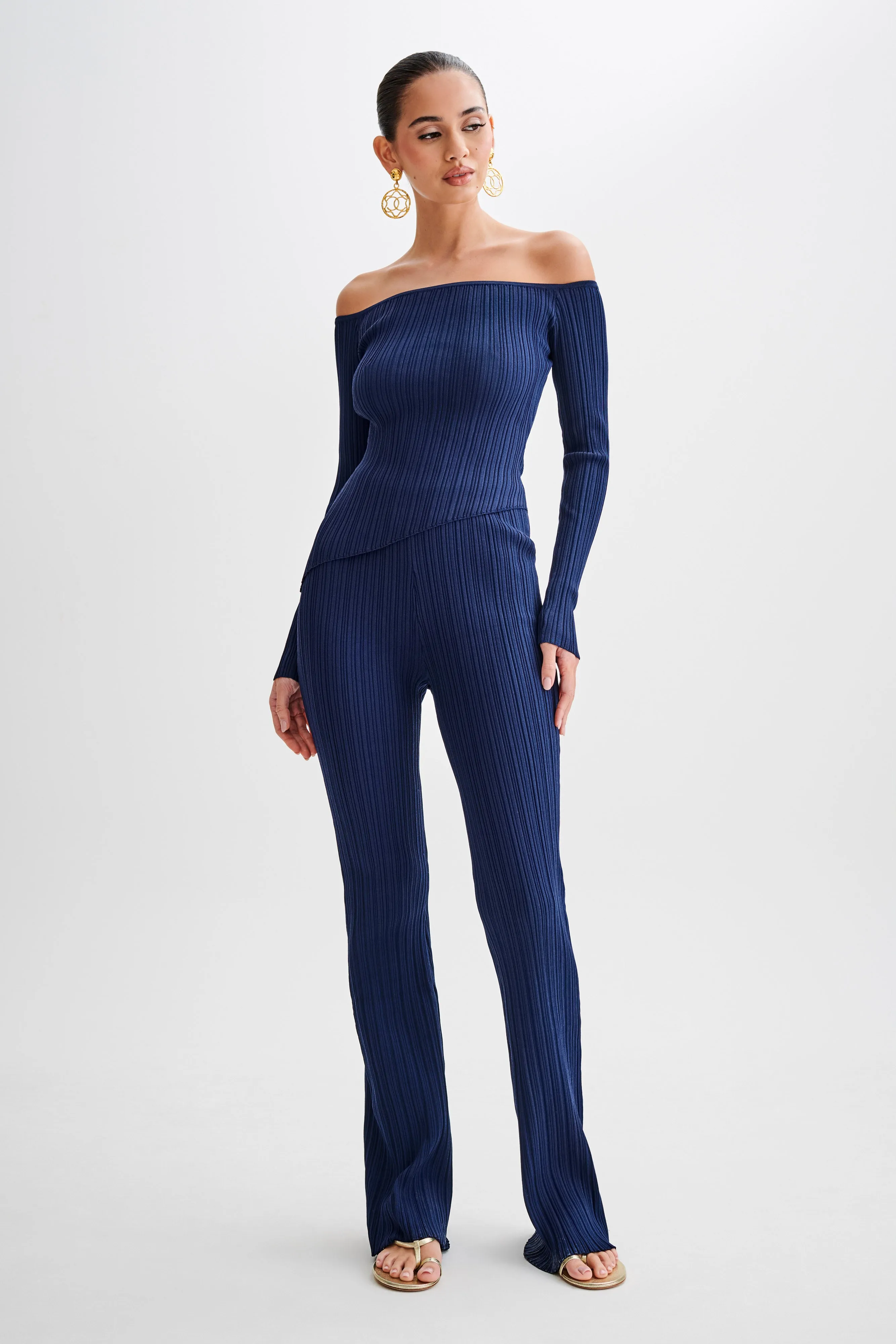 Navy Chiara Off-Shoulder Ribbed Knit Top - Stylish and Comfortable