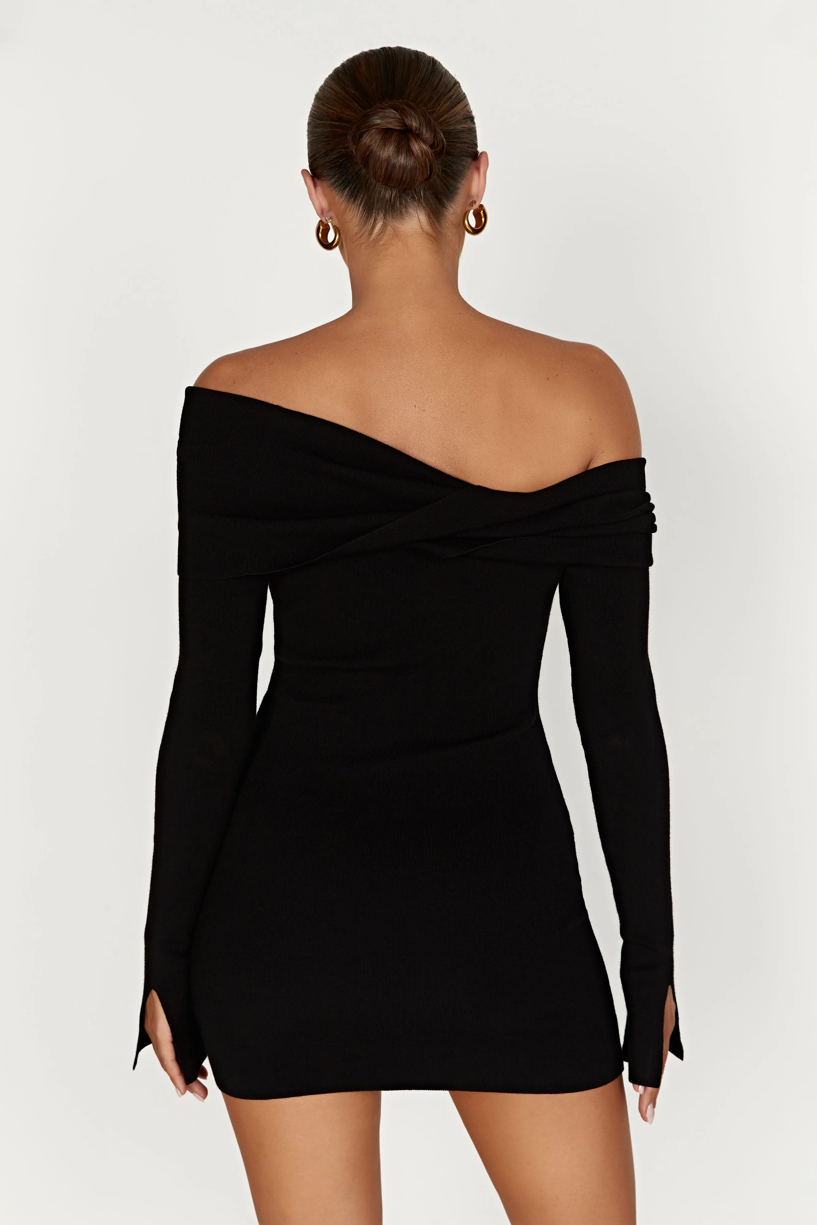 Black Clover Off-Shoulder Knitted Mini Dress