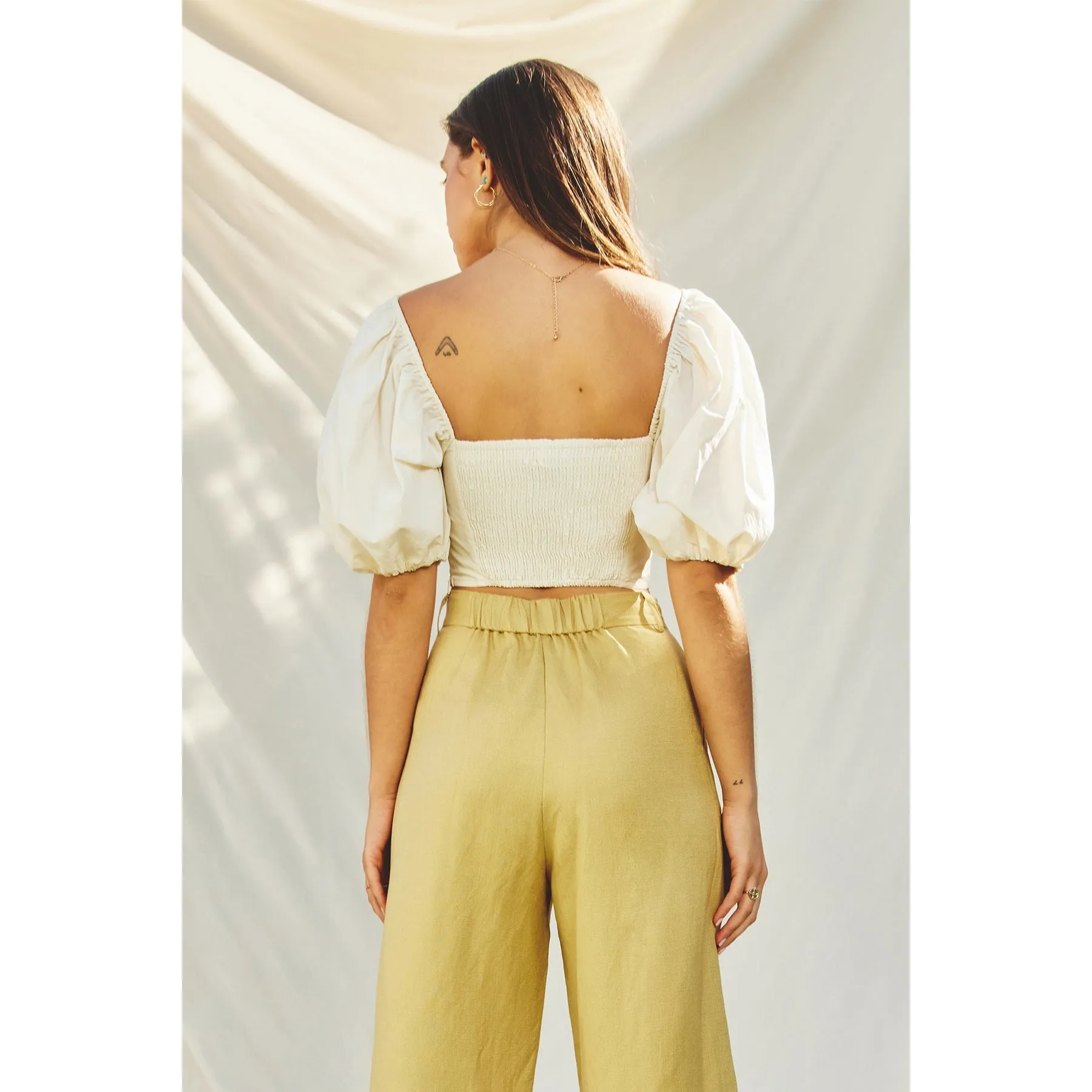 Cotton Cutout O Ring Crop Top