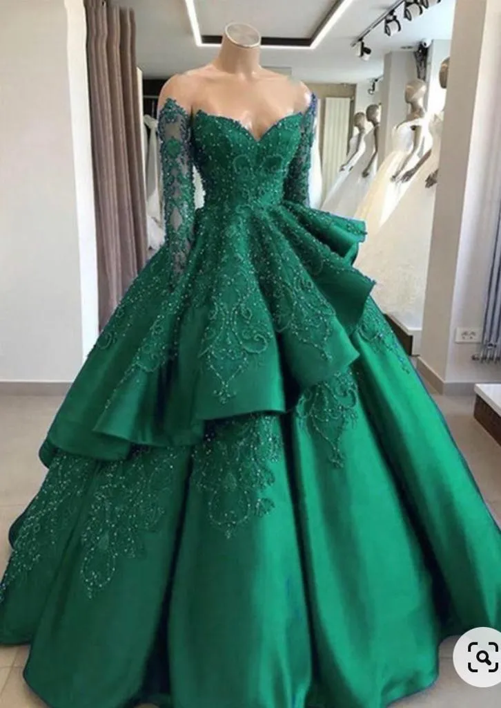 Long-Sleeved Emerald Green Ball Gown Prom Dress SA1682