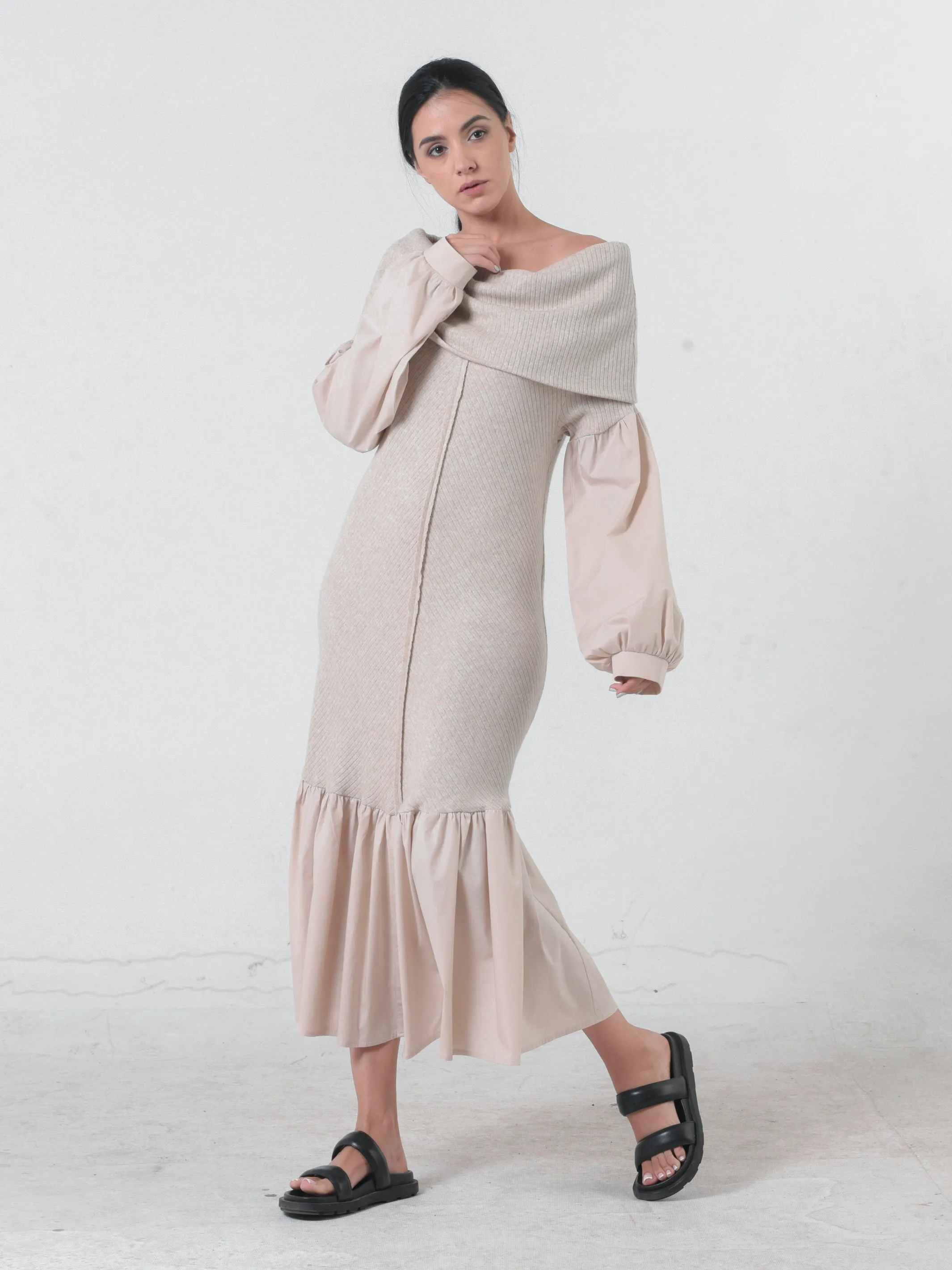 Knitted Off-The-Shoulder Dress In Beige