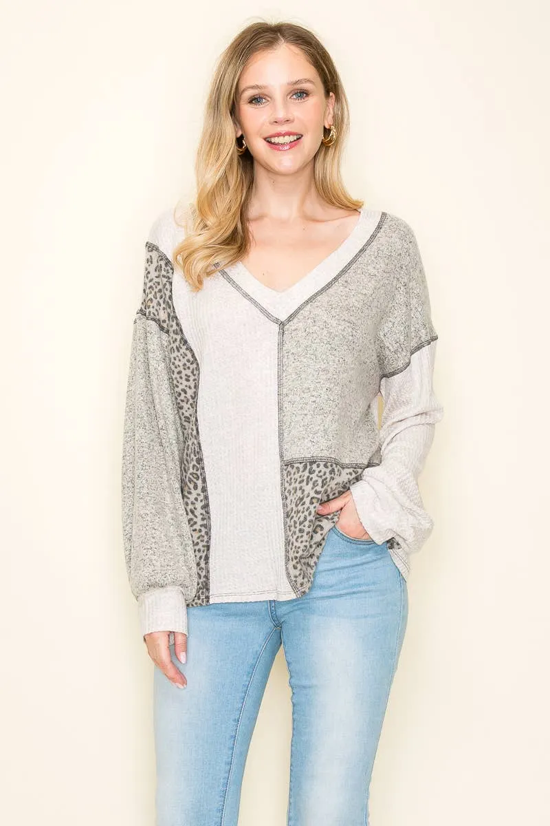 Lola V-neck Top
