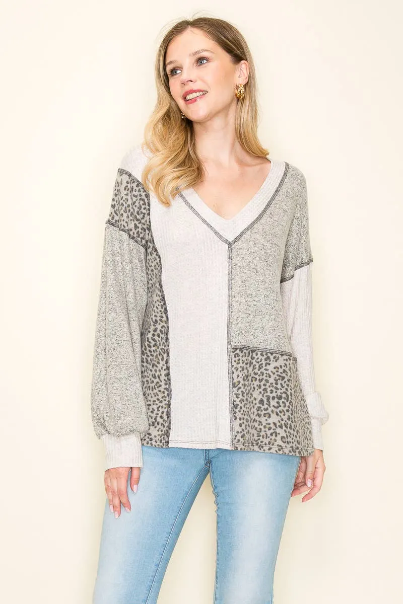 Lola V-neck Top