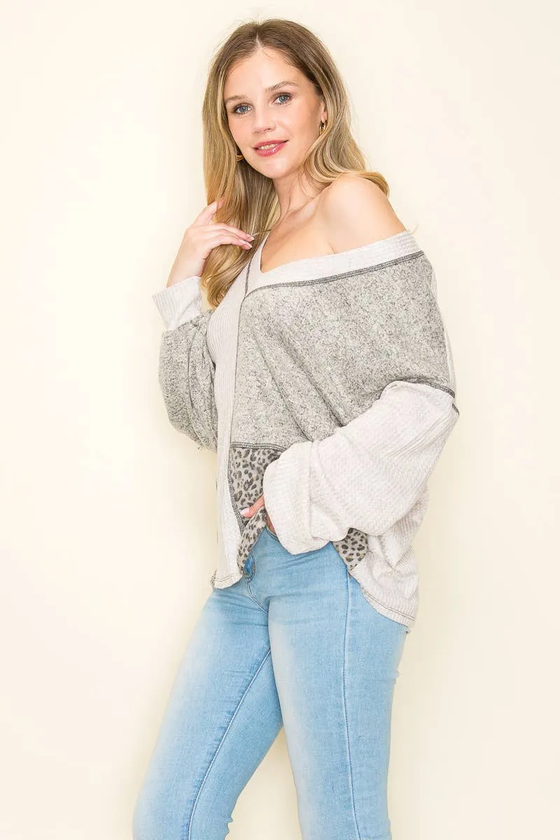 Lola V-neck Top