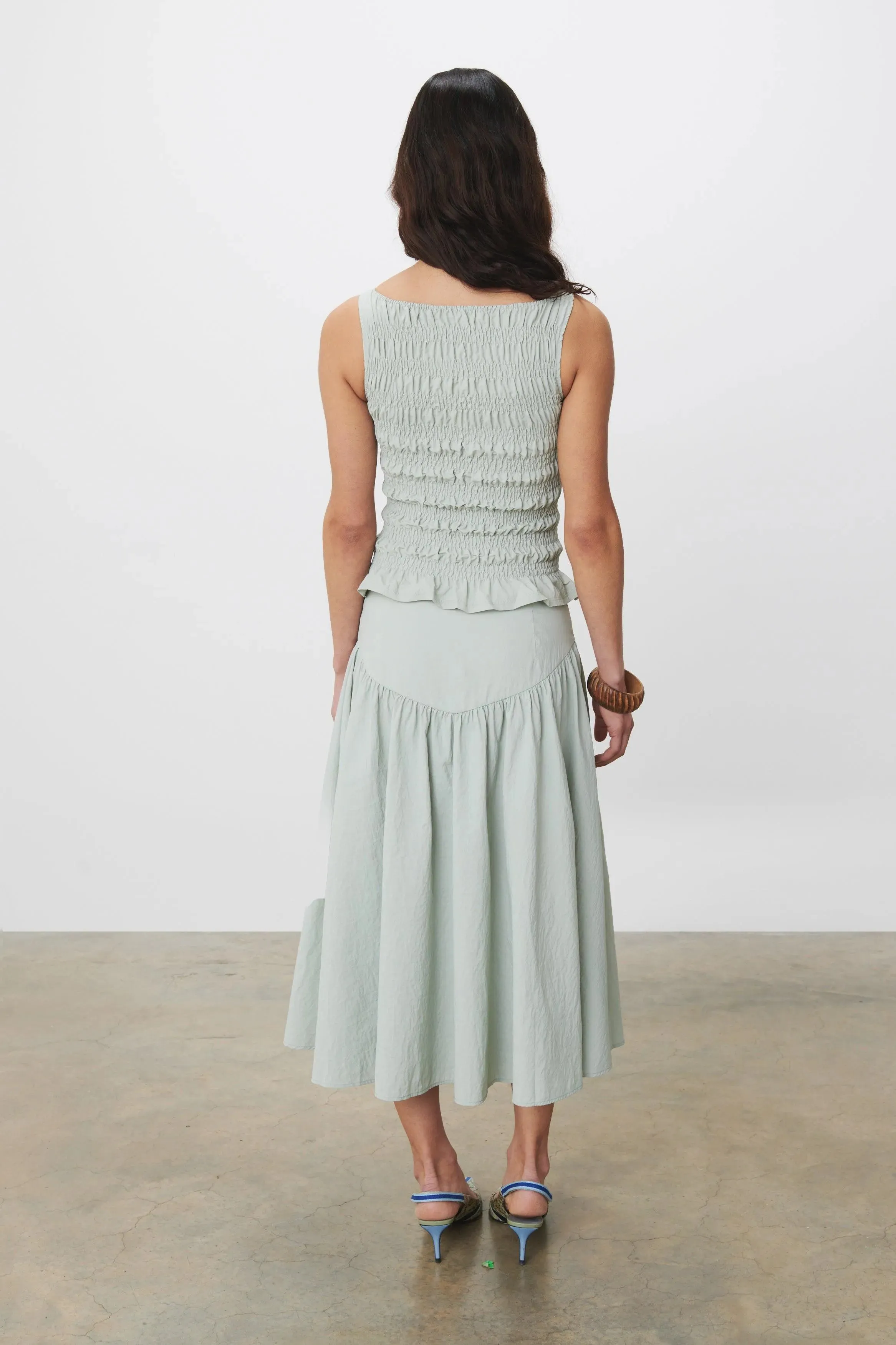 Elegant Oyster-Colored Deba Midi Skirt